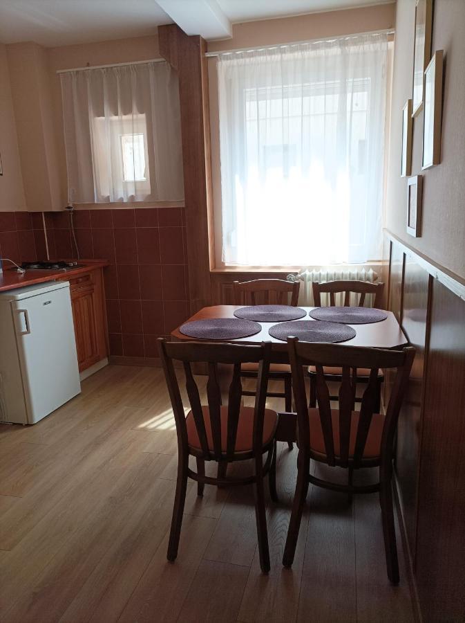 Lazar Apartmanok Hévíz Eksteriør bilde